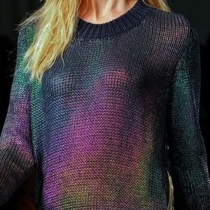 L@@king for: oil slick sweater